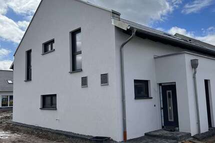 Haus Goslar - 5 Zimmer, 141 m&sup2;, 450.000&euro; | Angebot:22770488