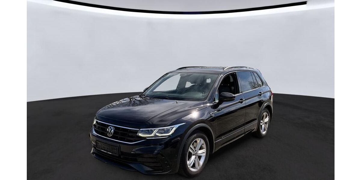 VW Tiguan 233.114 km 21.990 &euro; Braunschweig 38122