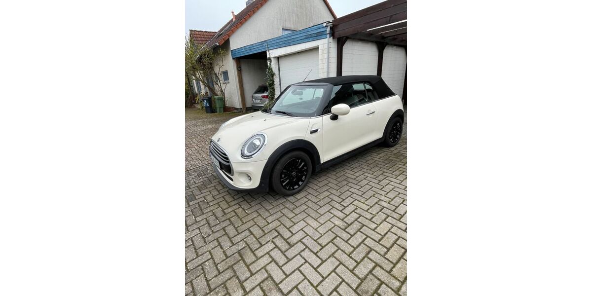 Mini Cooper Cabrio 25.200 km 21.750 &euro; Braunschweig 38108