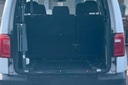 VW Caddy 182.000 km 17.900 &euro; Salzgitter 38259