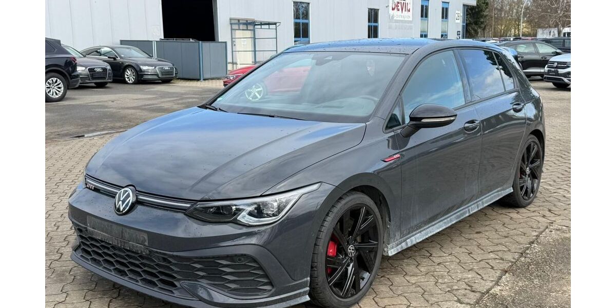 VW Golf 41.784 km 30.999 &euro; Braunschweig 38122