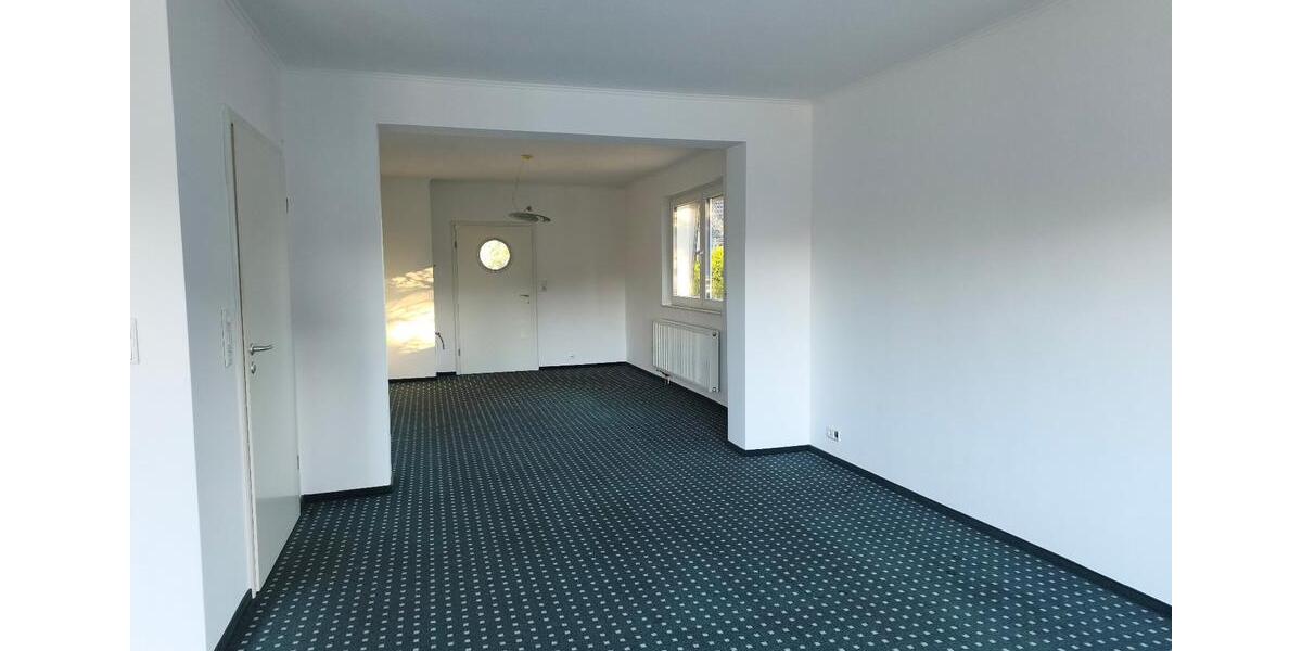 Einfamilienhaus Braunschweig Lehndorf-Watenbüttel - 4 Zimmer, 134 m&sup2;, 1.650&euro; | Angebot:26051505