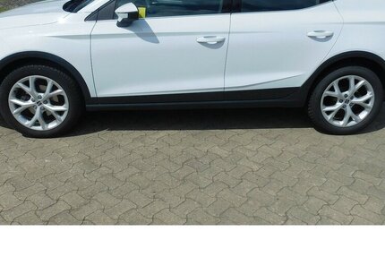 Seat Arona 1.0 FR-Line TSI BMT Navi Klima Alu 30.000 km 15.690 &euro; Vordorf 38533