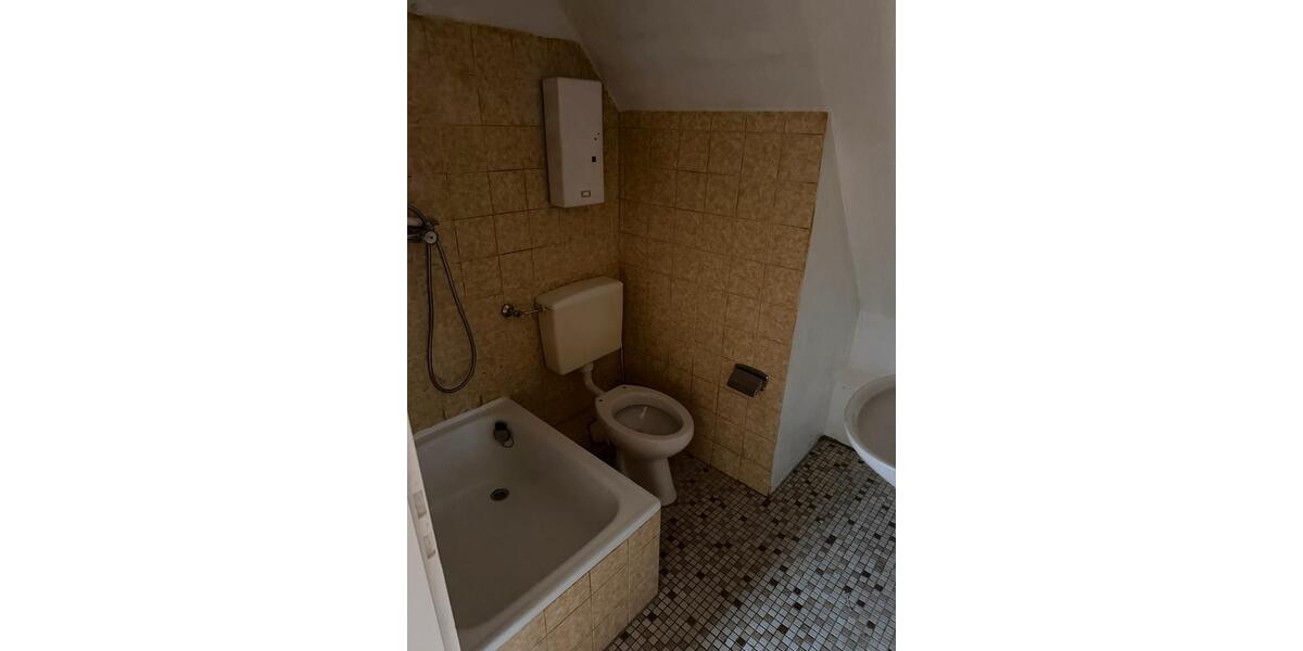Dachgeschoßwohnung Salzgitter Ortschaft Ost - 3 Zimmer, 40 m&sup2;, 550&euro; | Angebot:26445327