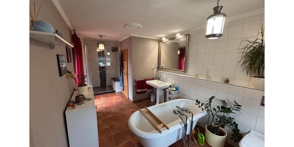 Doppelhaushälfte Lengede - 7 Zimmer, 150 m&sup2;, 265.000&euro; | Angebot:26197377