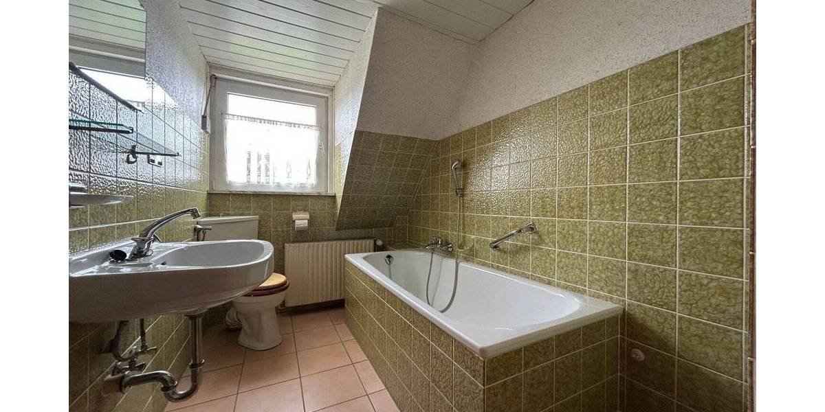 Einfamilienhaus Uehrde - 6 Zimmer, 120 m&sup2;, 135.000&euro; | Angebot:26608581
