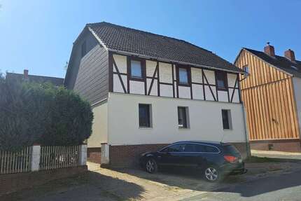 Haus Räbke - 6 Zimmer, 134 m&sup2;, 109.000&euro; | Angebot:21144821
