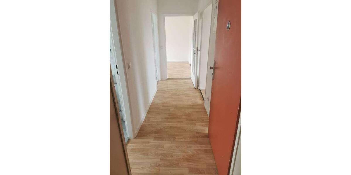 Etagenwohnung Salzgitter Ortschaft Südost - 3 Zimmer, 62 m&sup2;, 423&euro; | Angebot:25583250