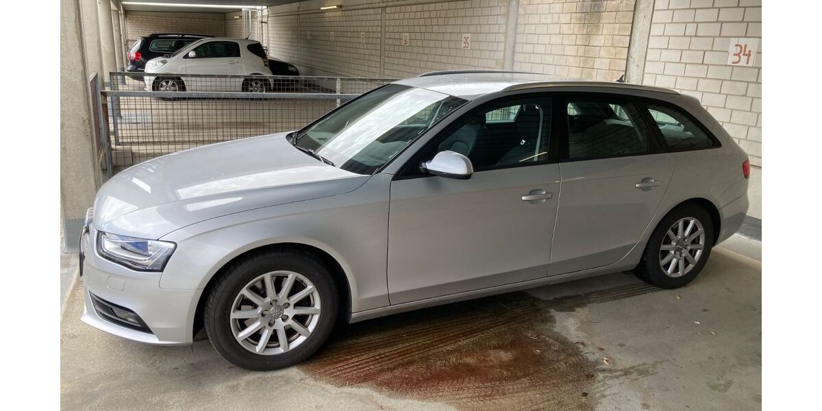 Audi A4 201.000 km 8.349 &euro; Braunschweig 38114