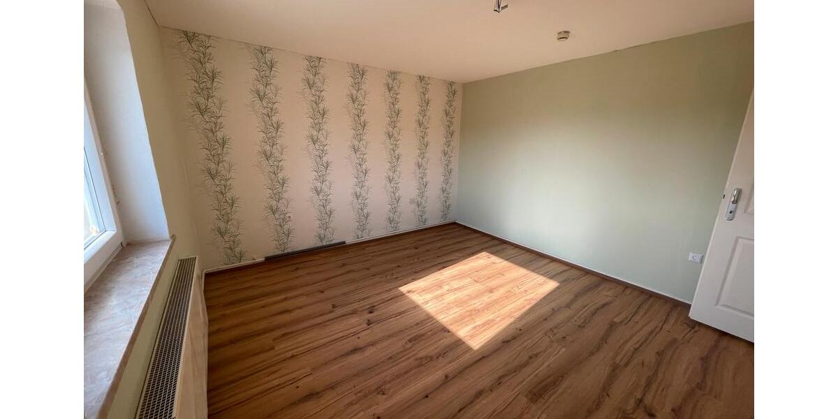 Erdgeschoßwohnung Haverlah - 3 Zimmer, 89 m&sup2;, 550&euro; | Angebot:25805428