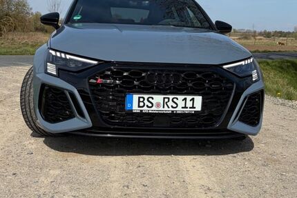 Audi RS3 15.300 km 56.500 &euro; Braunschweig 38108
