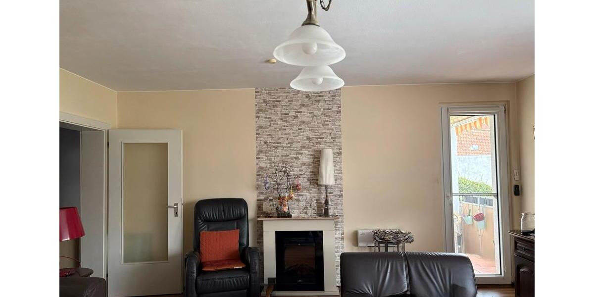 Hochparterre Goslar Immenrode - 4 Zimmer, 94 m&sup2;, 145.000&euro; | Angebot:26886433