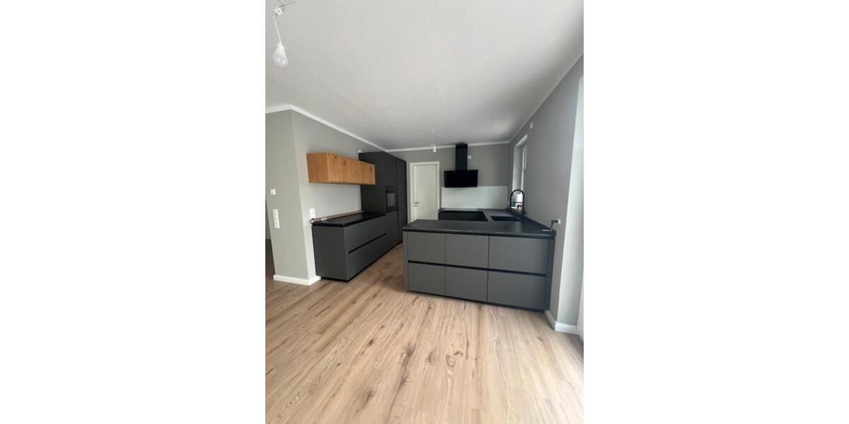 Einfamilienhaus Goslar - 3 Zimmer, 140 m&sup2;, 2.400&euro; | Angebot:25266642