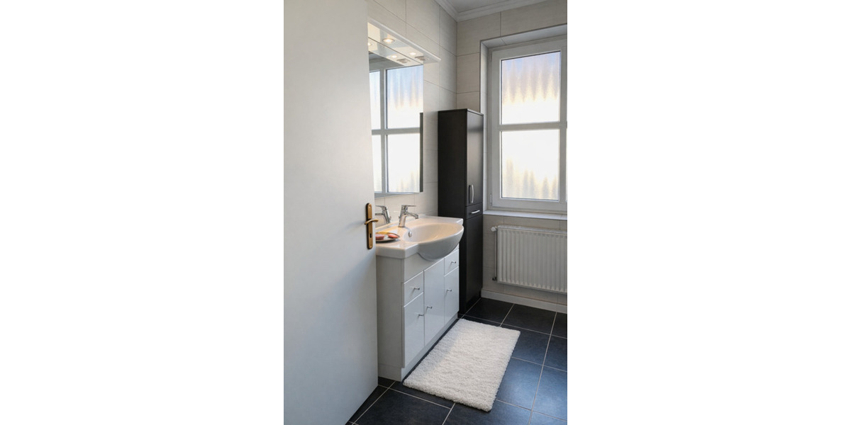 Etagenwohnung Schöningen - 4 Zimmer, 144 m&sup2;, 720&euro; | Angebot:25180121