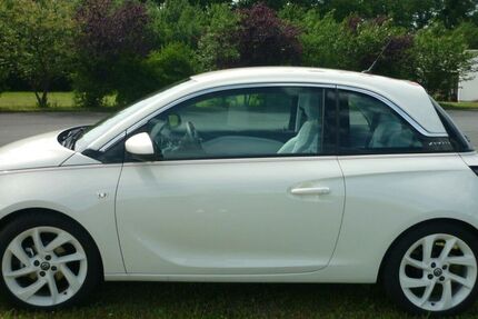 Opel Adam 78.000 km 9.900 &euro; Goslar 38642