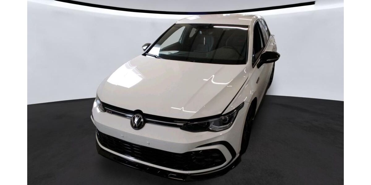 VW Golf 42.000 km 25.790 &euro; Goslar 38640