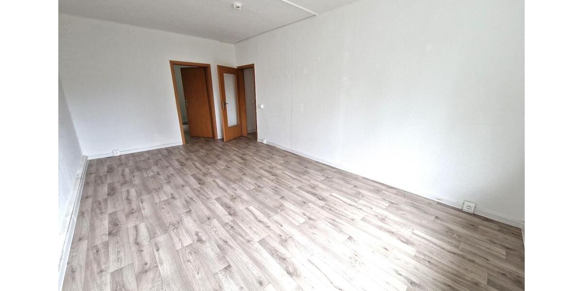 Etagenwohnung Osterwieck - 4 Zimmer, 75 m&sup2;, 261&euro; | Angebot:21618413