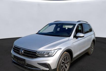 VW Tiguan 206.263 km 18.990 &euro; Braunschweig 38122