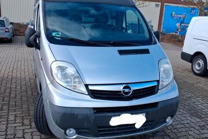 Opel Vivaro 243.000 km 8.880 &euro; Wolfenbüttel 38302