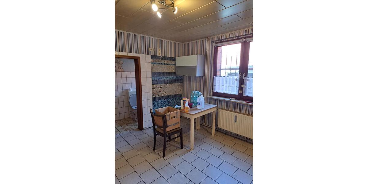 Mehrfamilienhaus, Wohnhaus Schöningen - 15 Zimmer, 330 m&sup2;, 125.000&euro; | Angebot:25397542