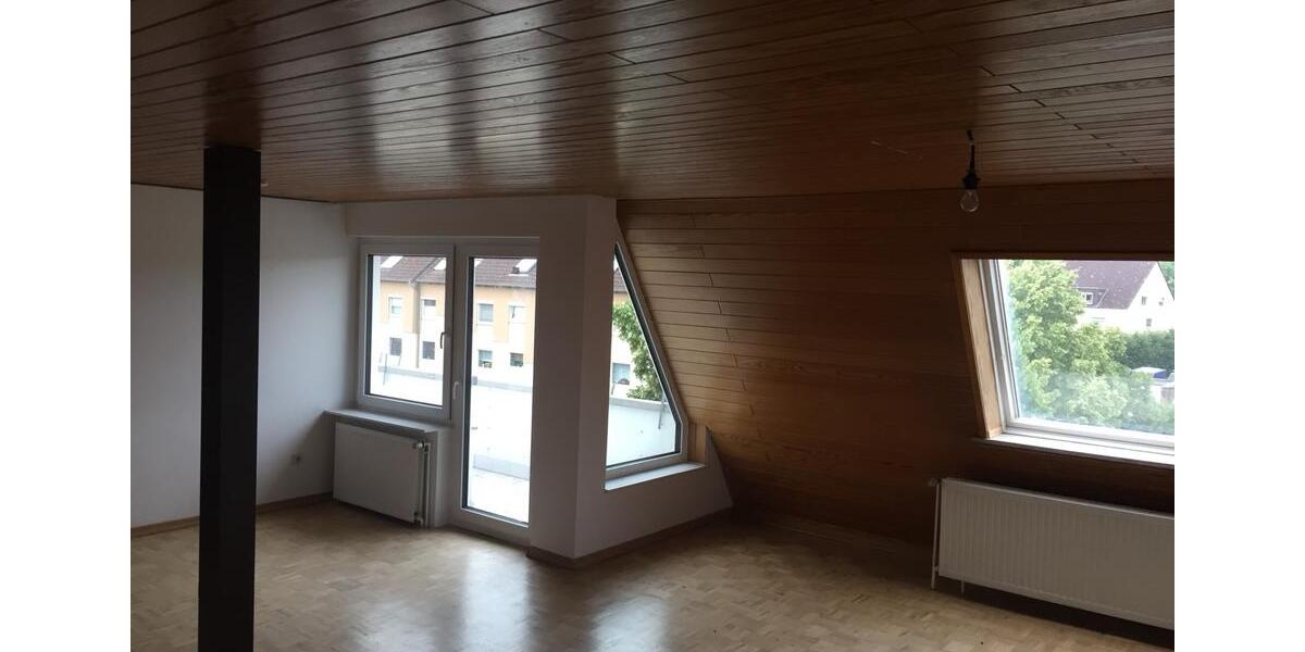 Dachgeschoßwohnung Salzgitter Ortschaft Südost - 3 Zimmer, 63 m&sup2;, 105.000&euro; | Angebot:25049456