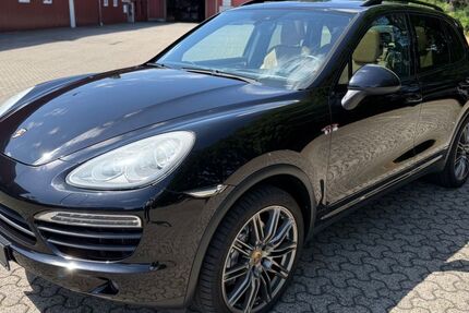 Porsche Cayenne 94.700 km 39.900 &euro; Braunschweig 38112