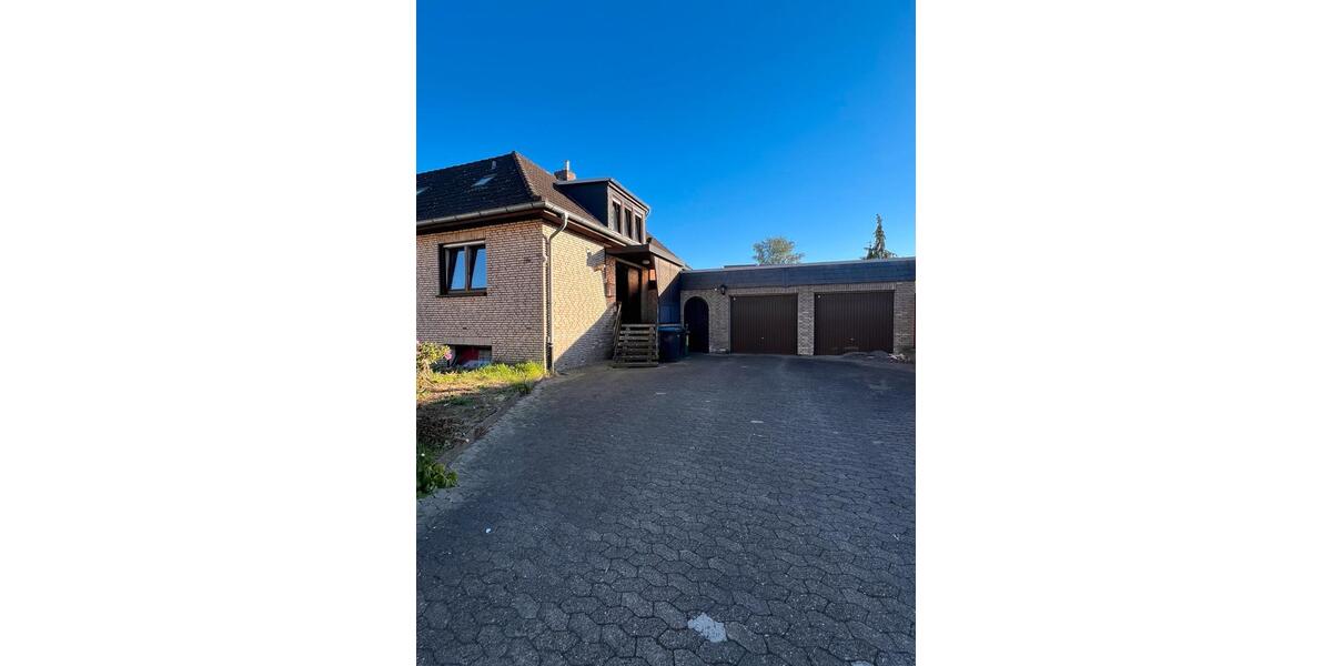 Einfamilienhaus Peine Südstadt - 8 Zimmer, 190 m&sup2;, 280.000&euro; | Angebot:26710186