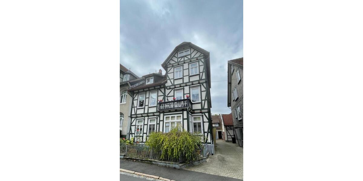 Dachgeschoßwohnung Goslar - 3 Zimmer, 72 m&sup2;, 570&euro; | Angebot:25808163