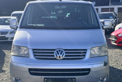 VW T5 Transporter 318.000 km 7.450 &euro; Goslar 38640