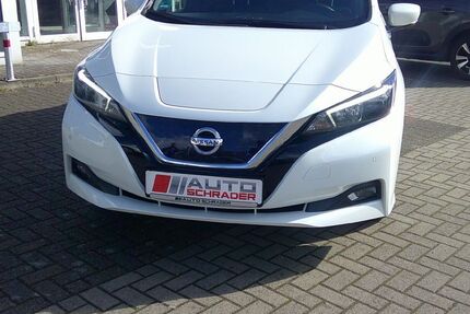 Nissan Leaf 19.907 km 15.950 &euro; Braunschweig 38112