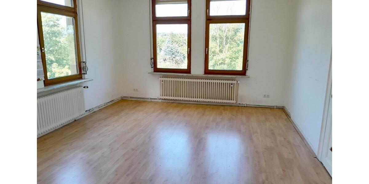Dachgeschoßwohnung Schöningen - 6 Zimmer, 150 m&sup2;, 750&euro; | Angebot:25961083