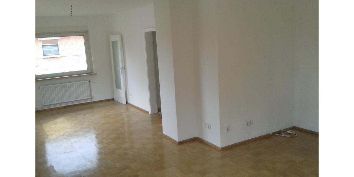 Etagenwohnung Braunschweig Lehndorf-Watenbüttel - 3 Zimmer, 110 m&sup2;, 1.260&euro; | Angebot:25641208