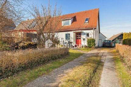 Haus Salzgitter-Bad Bad - 6 Zimmer, 160 m&sup2;, 156.000&euro; | Angebot:25820163