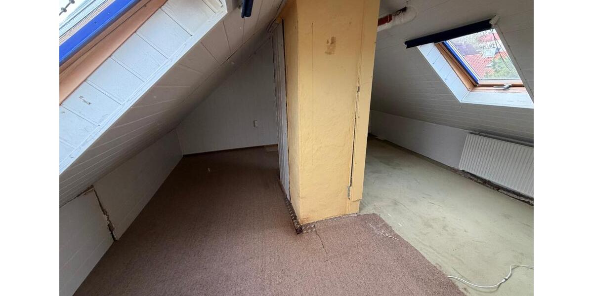 Reihenhaus Salzgitter Ortschaft Südost - 3 Zimmer, 100 m&sup2;, 100.000&euro; | Angebot:23818135