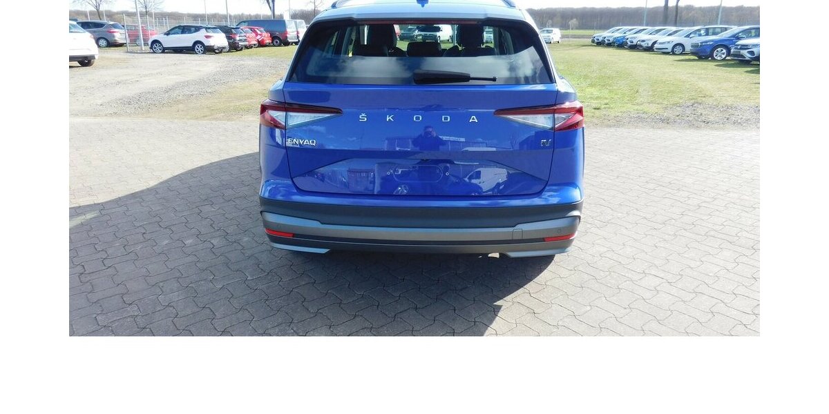 Skoda Enyaq iV 50 1-Gang Elektrik Automatic Klima Navi 10.800 km 21.990 &euro; Vordorf 38533