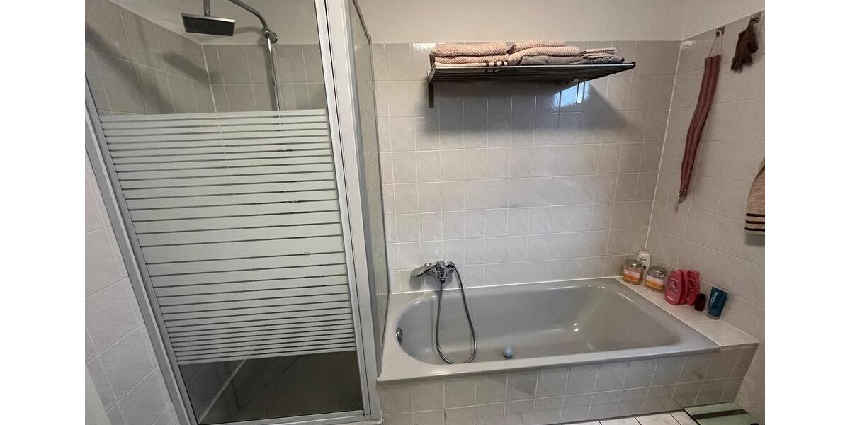 Etagenwohnung Holle - 3 Zimmer, 85 m&sup2;, 1.090&euro; | Angebot:25722218