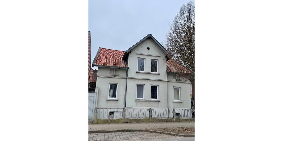 Mehrfamilienhaus, Wohnhaus Königslutter am Elm - 13 Zimmer, 270 m&sup2;, 288.000&euro; | Angebot:25935735