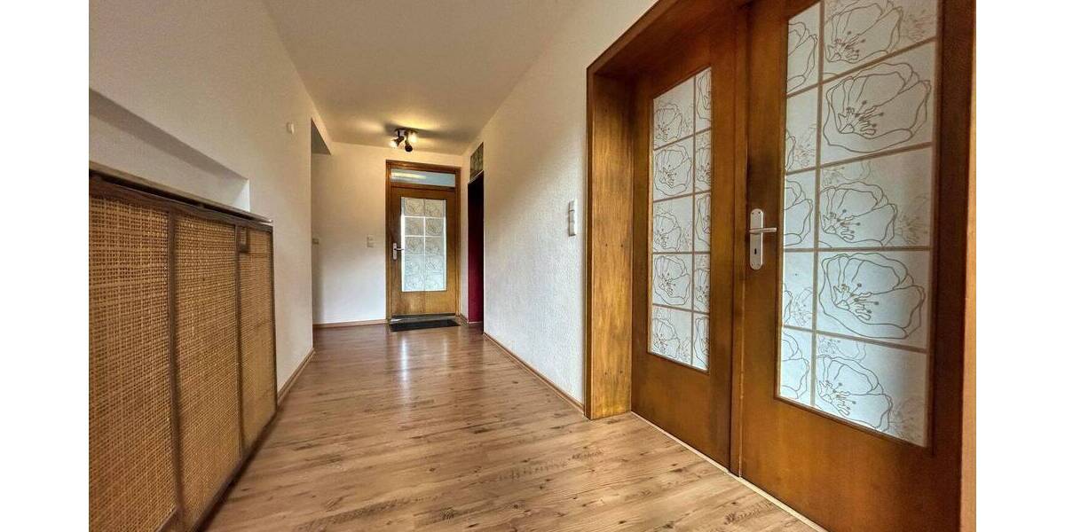 Einfamilienhaus Salzgitter Gebhardshagen - 7 Zimmer, 162 m&sup2;, 275.000&euro; | Angebot:26081017