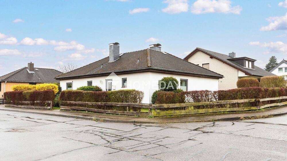 Bungalow Königslutter am Elm Königslutter - 5 Zimmer, 120 m&sup2;, 153.518&euro; | Angebot:26093119
