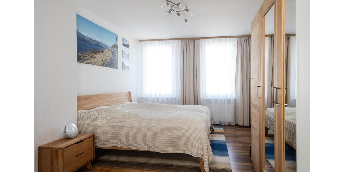 Dachgeschoßwohnung Braunschweig Westliches Ringgebiet - 5 Zimmer, 120 m&sup2;, 380.000&euro; | Angebot:27192024