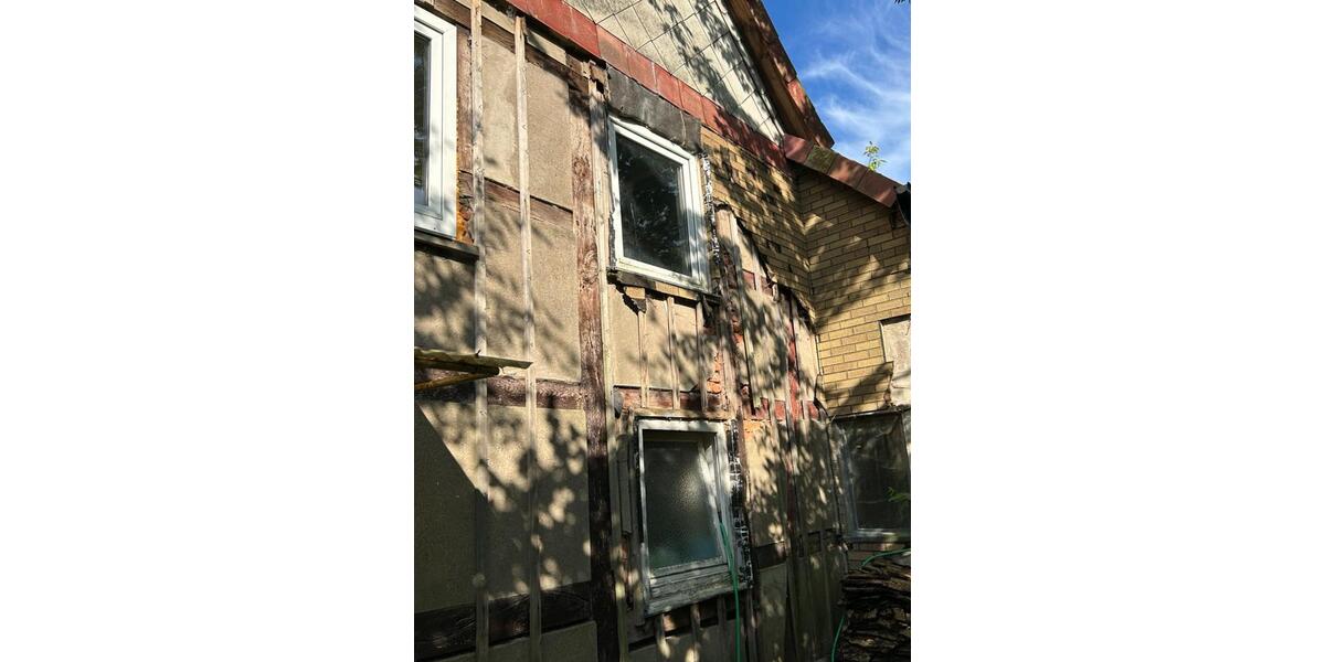 Einfamilienhaus Salzgitter Ortschaft Südost - 5 Zimmer, 187 m&sup2;, 65.000&euro; | Angebot:25841865