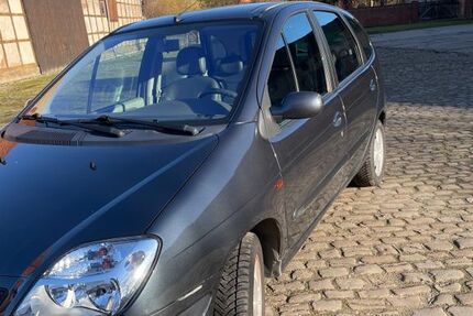Renault Scenic 131.713 km 1.500 &euro; Cremlingen 38162