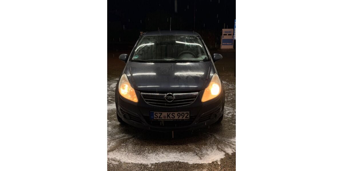 Opel Corsa 160.000 km 2.599 &euro; salzgitter 38239