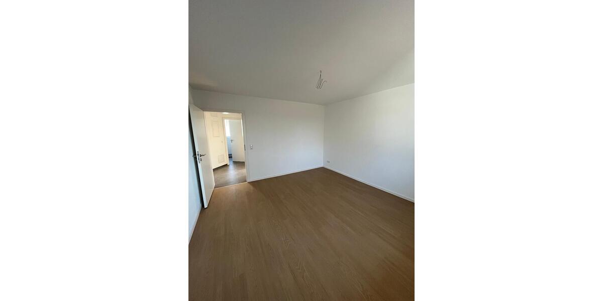 Etagenwohnung Wolfenbüttel - 3 Zimmer, 68 m&sup2;, 850&euro; | Angebot:25806384