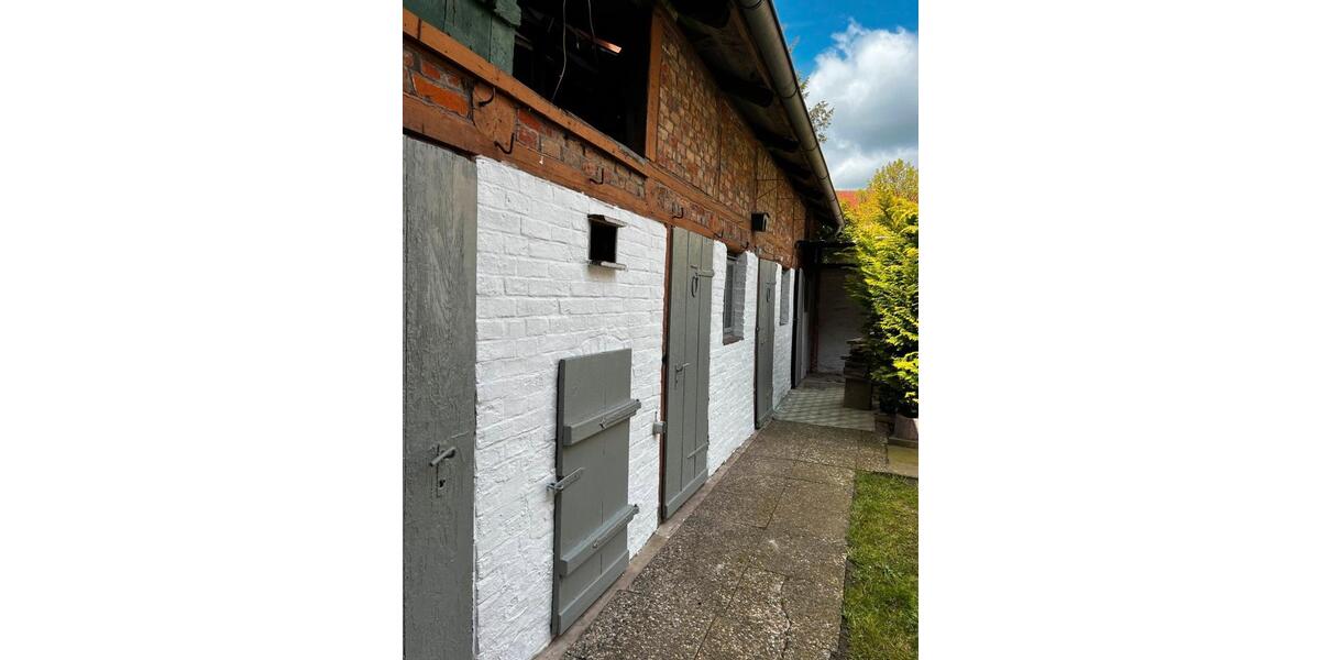 Reihenhaus Schöningen - 6 Zimmer, 220 m&sup2;, 180.000&euro; | Angebot:16650508