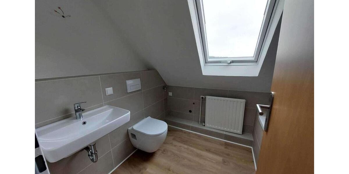 Dachgeschoßwohnung Jerxheim - 3 Zimmer, 63 m&sup2;, 485&euro; | Angebot:26381007