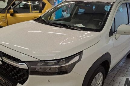 Suzuki (SX4) S-Cross 5.900 km 20.690 &euro; Schöningen 38364