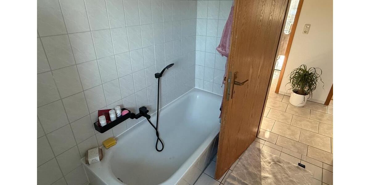 Etagenwohnung Schöningen - 3 Zimmer, 77 m&sup2;, 649&euro; | Angebot:25547957