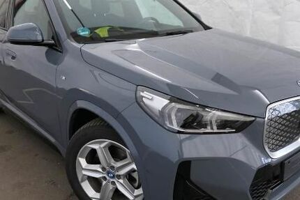 BMW iX1 25.500 km 46.800 &euro; Salzgitter 38228