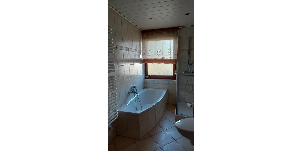 Einfamilienhaus Ilsede Adenstedt - 7 Zimmer, 186 m&sup2;, 385.000&euro; | Angebot:26323199